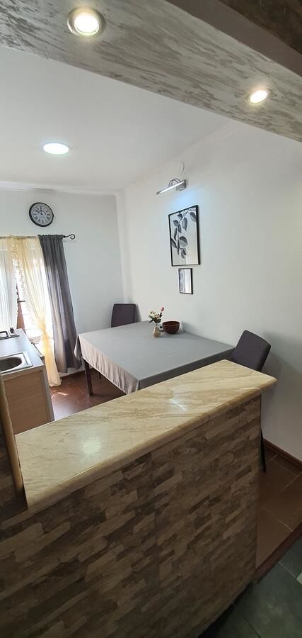 Апартаменты Apartments MaXhit Тиват-24