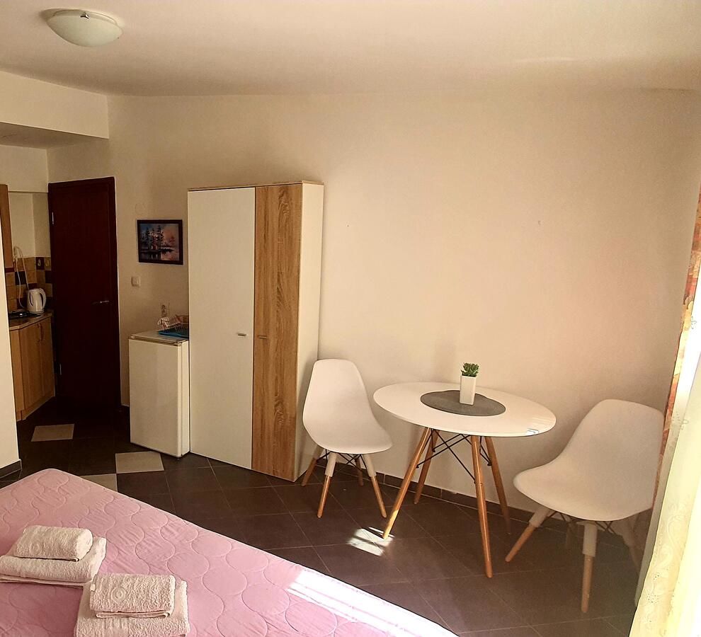 Апартаменты Apartments MaXhit Тиват-29