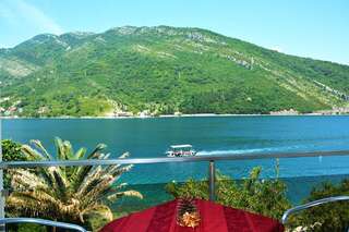 Апартаменты Apartments MaXhit Тиват Апартаменты с 1 спальней и балконом с видом на море-1