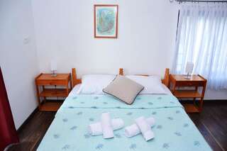 Апартаменты Apartments MaXhit Тиват Апартаменты с 1 спальней, балконом и видом на море (для 3 взрослых)-8