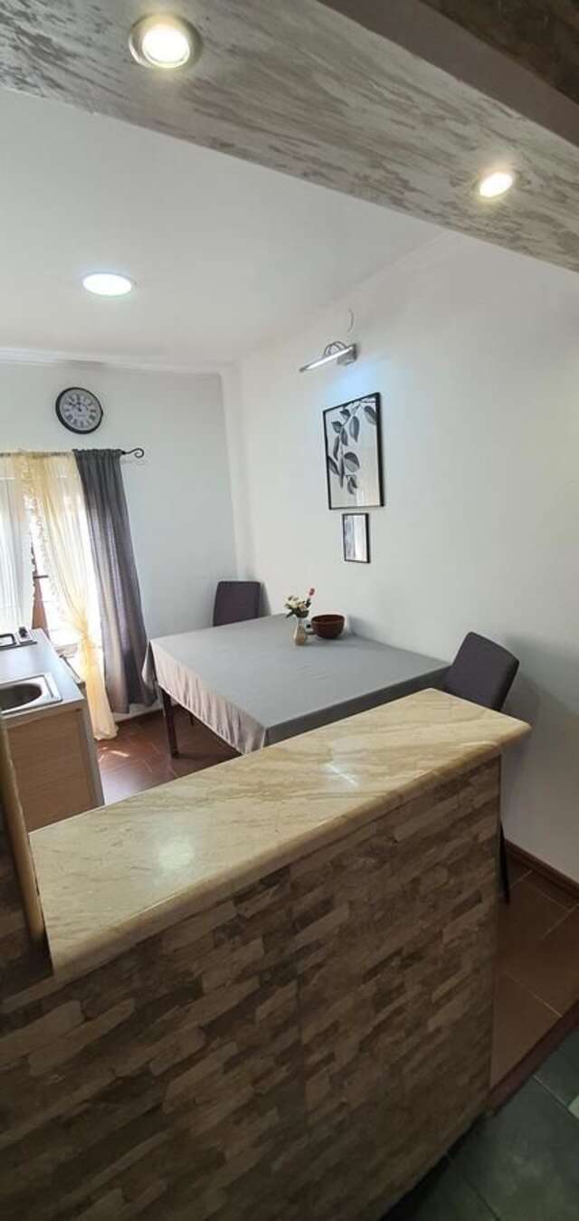 Апартаменты Apartments MaXhit Тиват-23